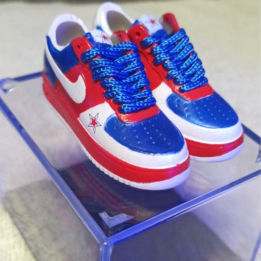1/6 Scale Enterbay Nike Air Force One Low All-Star Mini Shoes w Display Box NICE